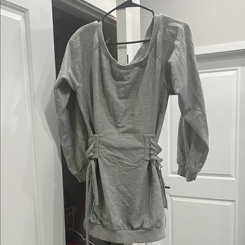 Gray Long Sleeve Dress with Lace-Up Sides​